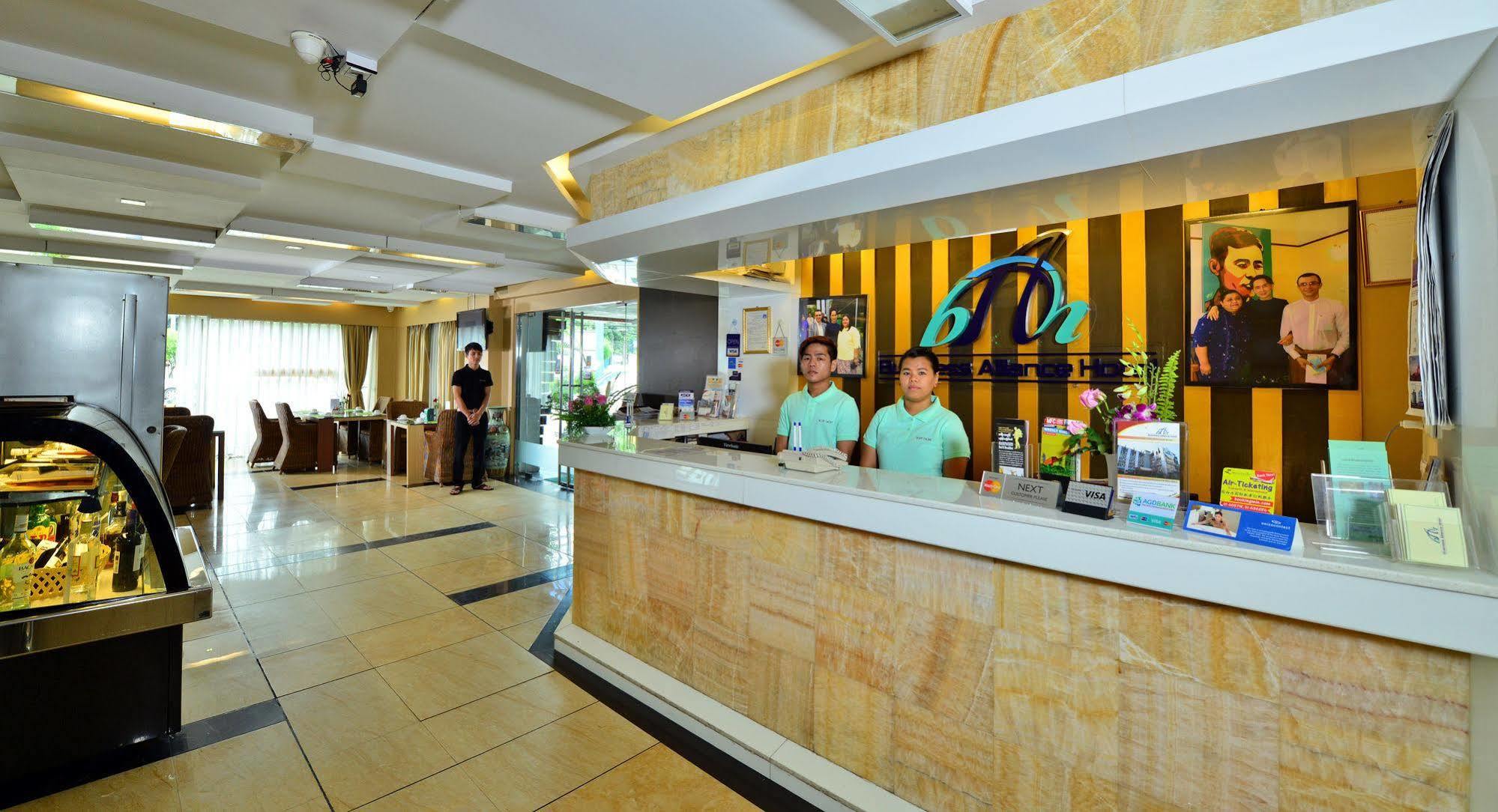 Business Alliance Hotel Yangon Bagian luar foto